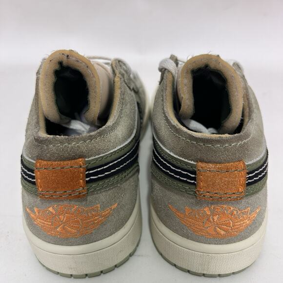 Nike Air Jordan 1 Low SE Craft “Light Olive” main image 6